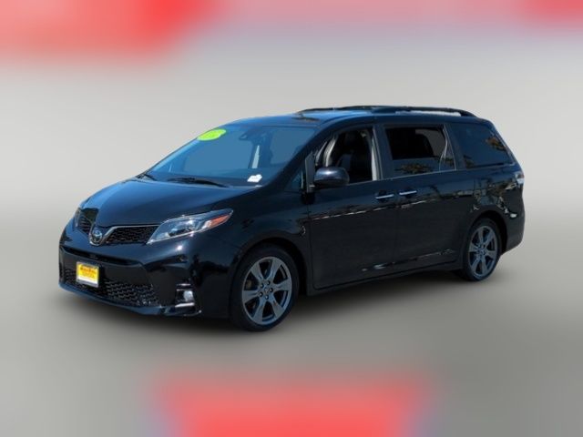 2018 Toyota Sienna SE