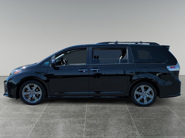 2018 Toyota Sienna SE