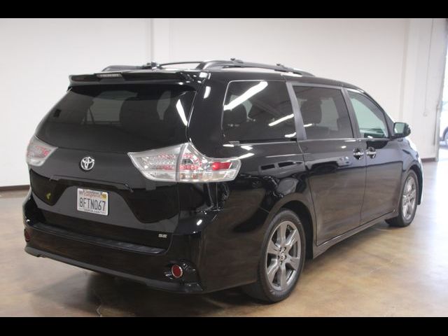 2018 Toyota Sienna SE