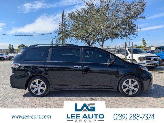 2018 Toyota Sienna SE