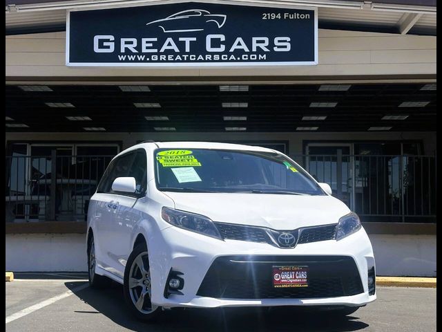 2018 Toyota Sienna 
