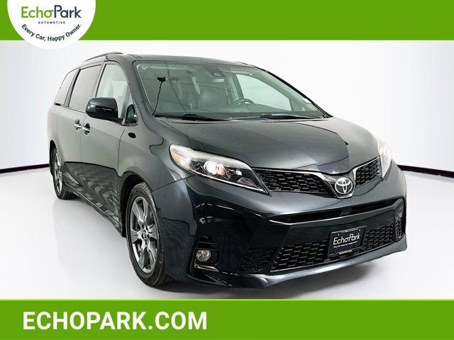 2018 Toyota Sienna SE Premium