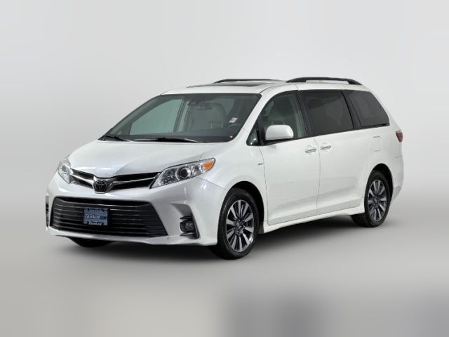 2018 Toyota Sienna 