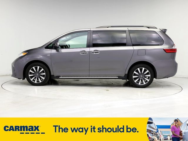 2018 Toyota Sienna XLE