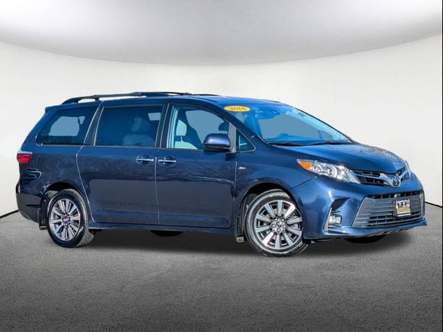 2018 Toyota Sienna 