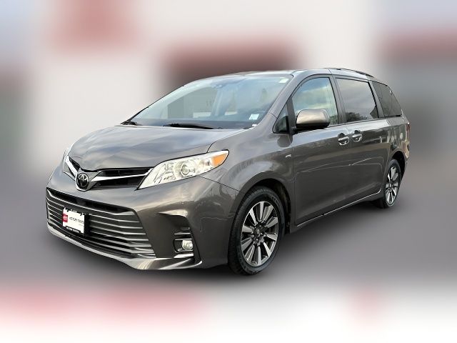 2018 Toyota Sienna XLE