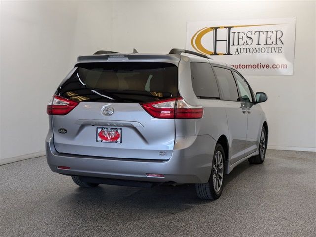 2018 Toyota Sienna 