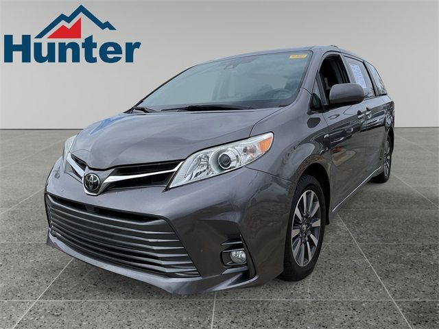 2018 Toyota Sienna 