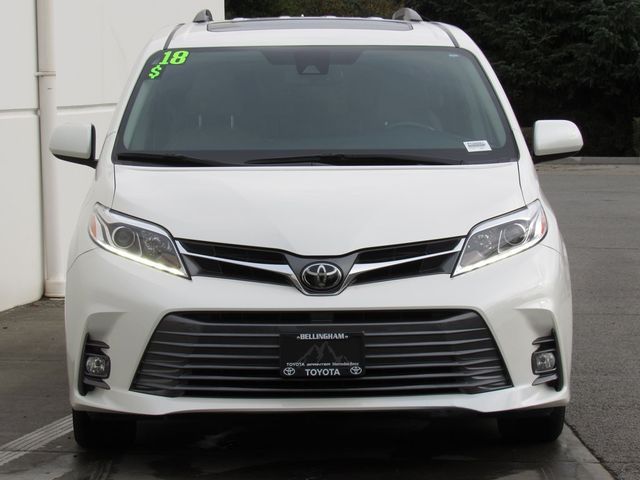 2018 Toyota Sienna XLE