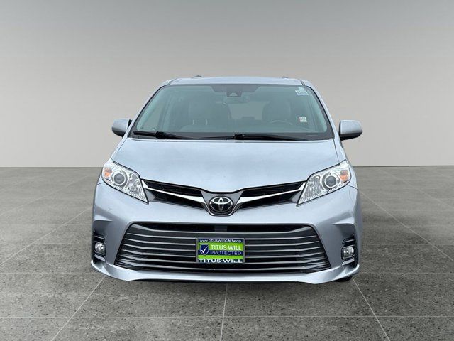 2018 Toyota Sienna XLE Premium