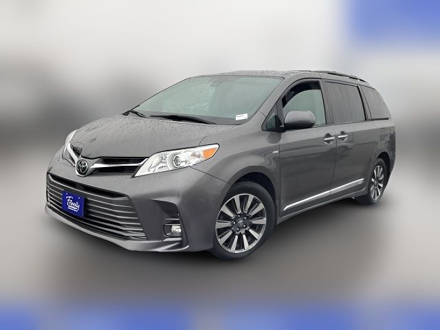 2018 Toyota Sienna XLE