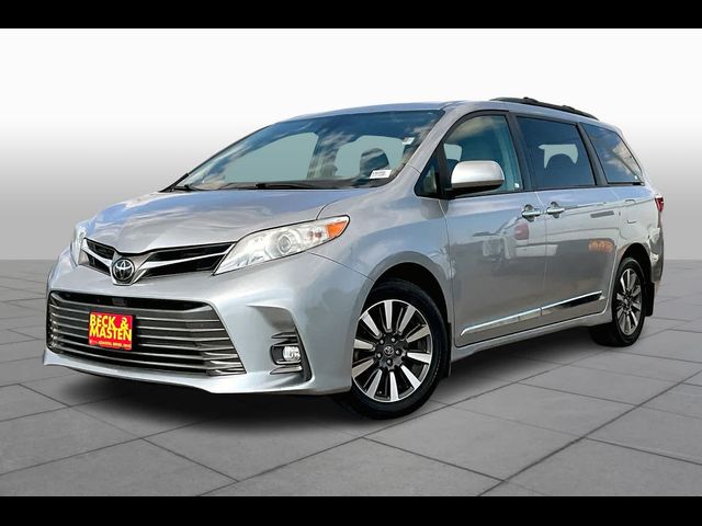 2018 Toyota Sienna XLE Premium