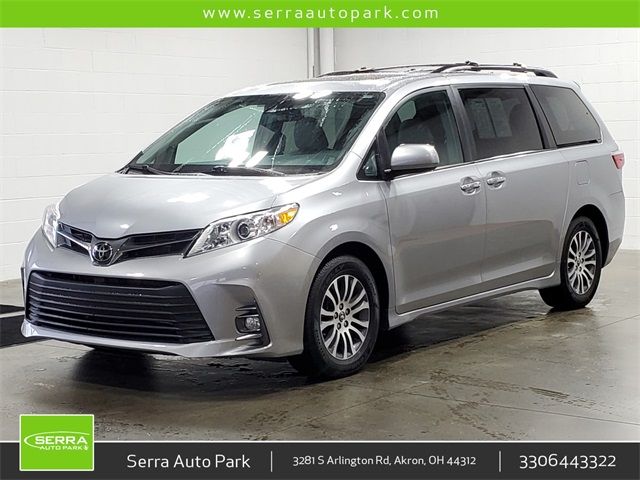 2018 Toyota Sienna 