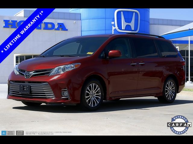 2018 Toyota Sienna XLE Premium