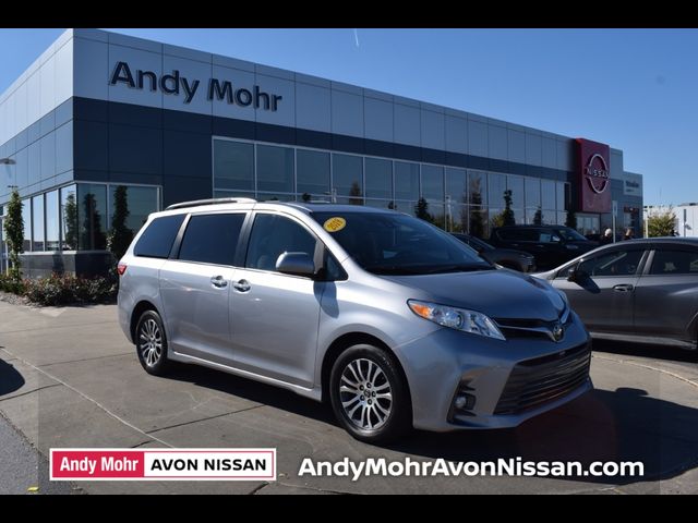 2018 Toyota Sienna XLE