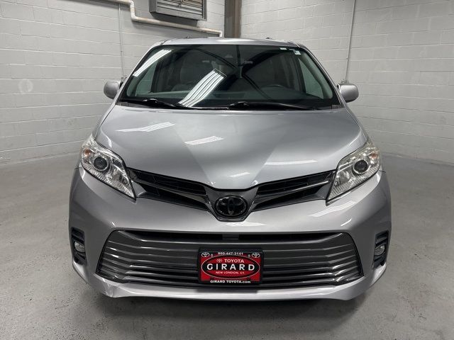 2018 Toyota Sienna XLE Premium