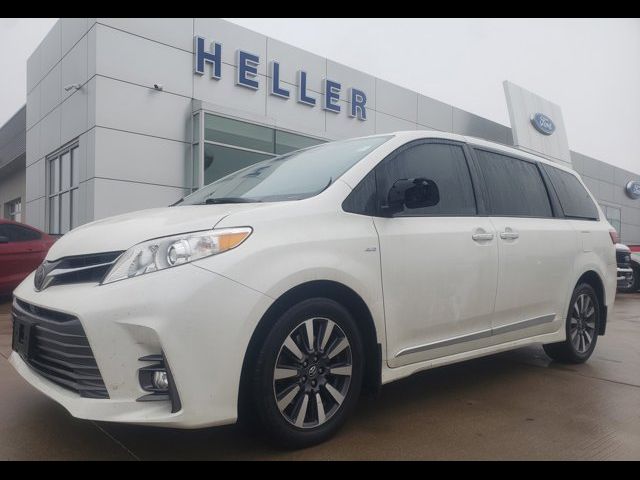 2018 Toyota Sienna XLE Premium