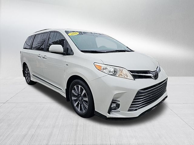 2018 Toyota Sienna XLE Premium