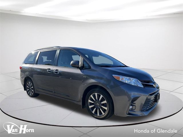 2018 Toyota Sienna Limited Premium