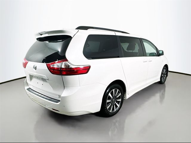 2018 Toyota Sienna XLE Premium