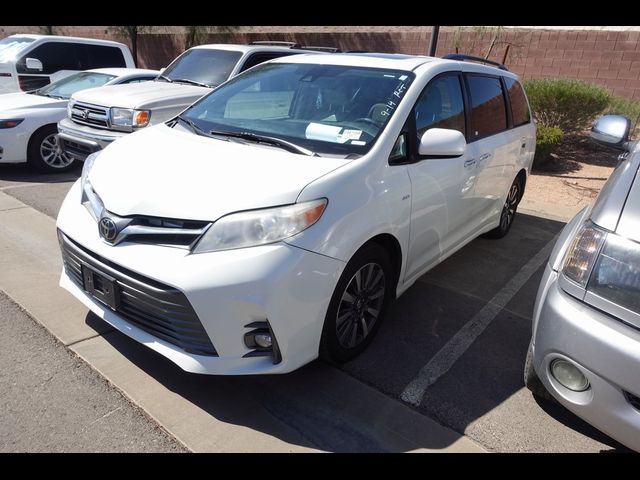 2018 Toyota Sienna XLE Premium