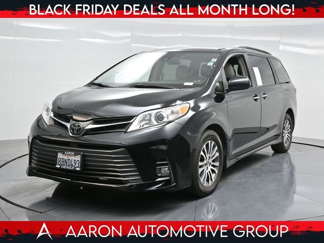 2018 Toyota Sienna XLE Premium