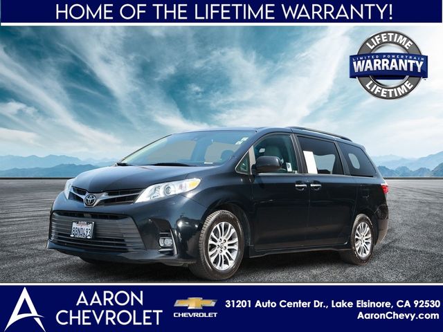 2018 Toyota Sienna XLE Premium