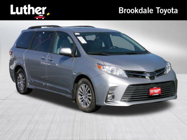 2018 Toyota Sienna XLE Premium