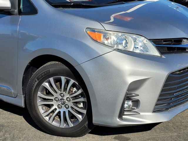 2018 Toyota Sienna XLE Premium