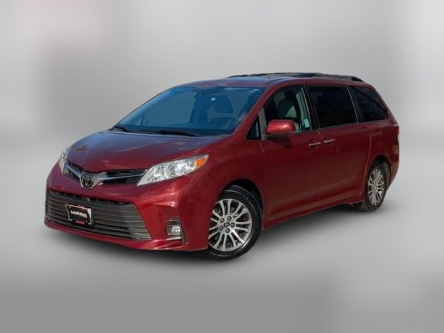 2018 Toyota Sienna XLE Premium