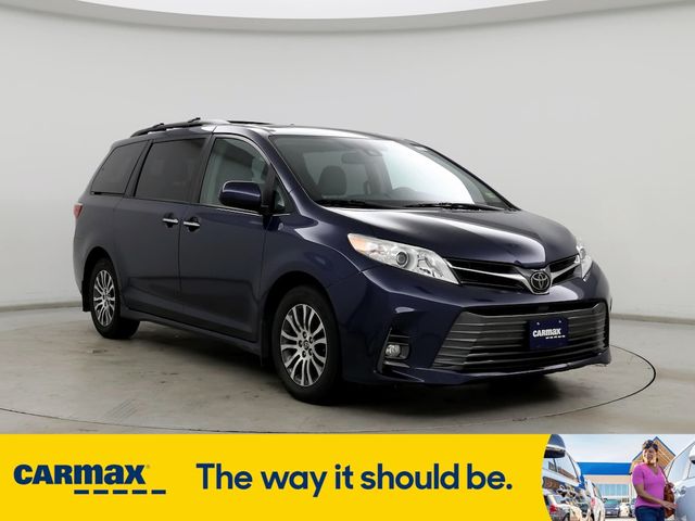 2018 Toyota Sienna XLE Premium