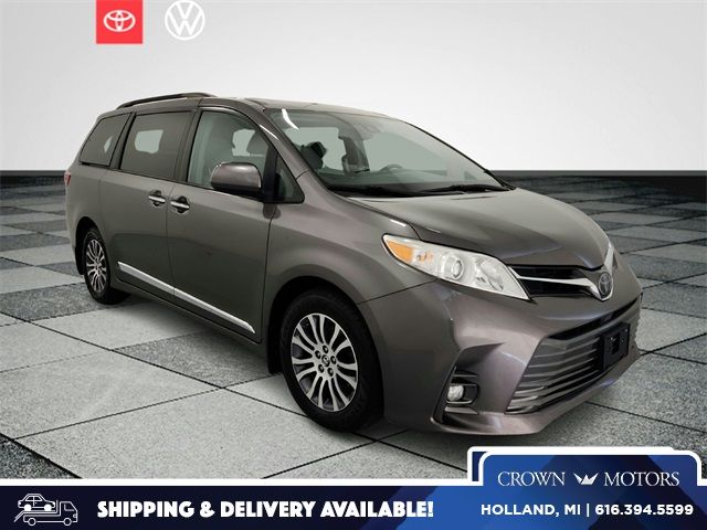 2018 Toyota Sienna XLE Premium