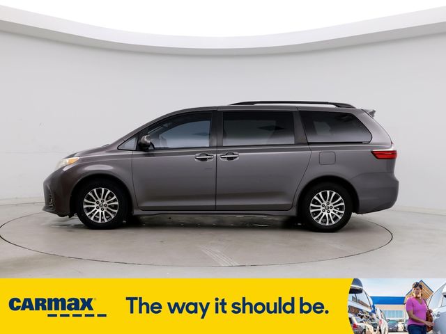 2018 Toyota Sienna XLE Premium