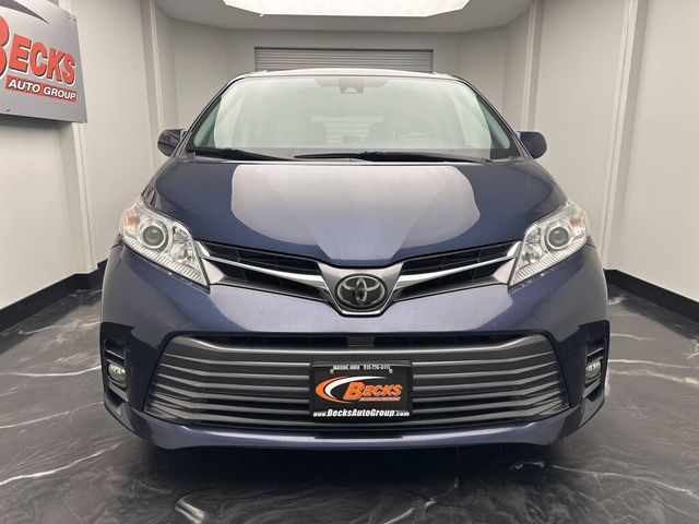 2018 Toyota Sienna XLE Premium