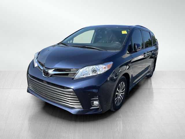 2018 Toyota Sienna XLE Premium