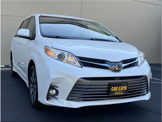 2018 Toyota Sienna XLE Premium