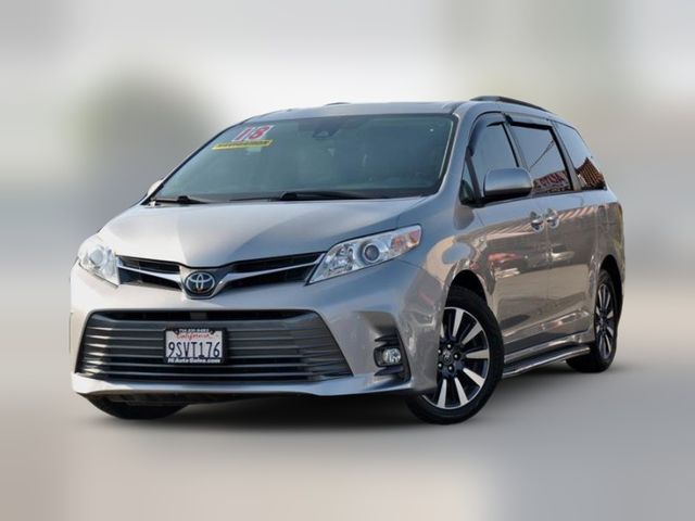 2018 Toyota Sienna 