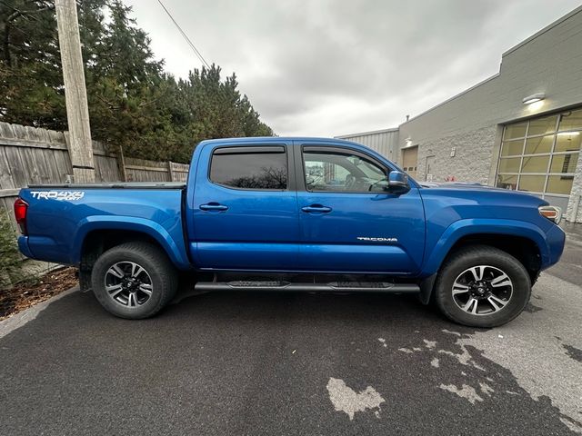 2018 Toyota Tacoma TRD Sport