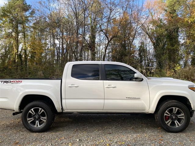 2018 Toyota Tacoma TRD Sport