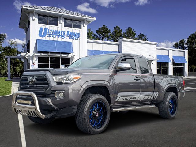 2018 Toyota Tacoma SR