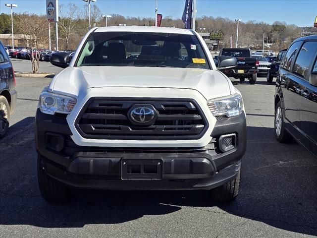 2018 Toyota Tacoma SR