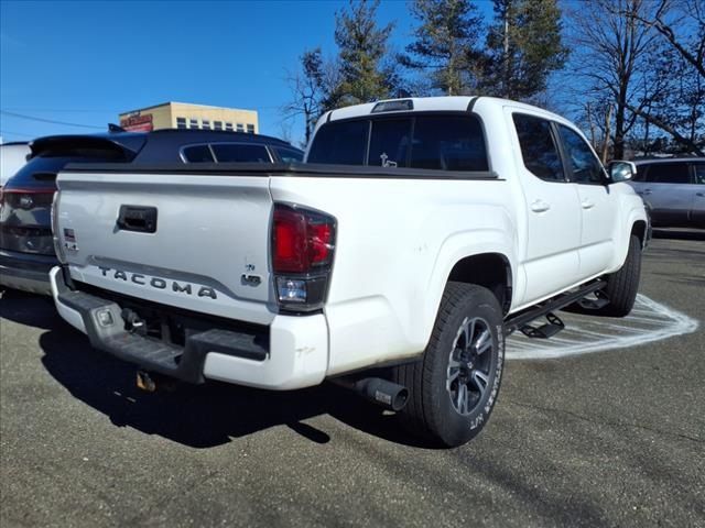 2018 Toyota Tacoma SR