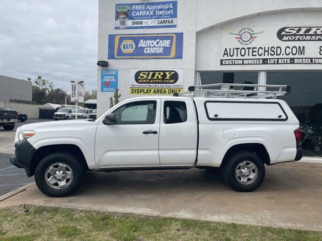 2018 Toyota Tacoma SR