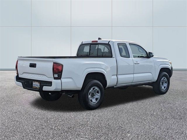 2018 Toyota Tacoma SR