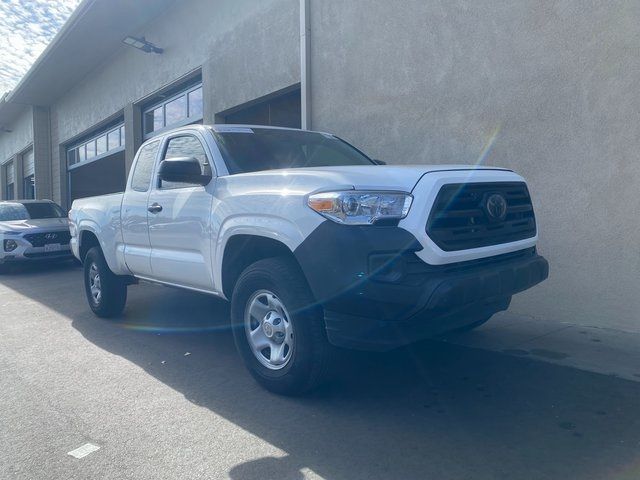 2018 Toyota Tacoma SR