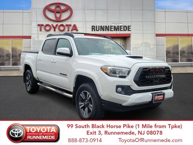 2018 Toyota Tacoma TRD Sport