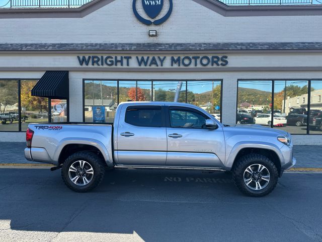 2018 Toyota Tacoma TRD Sport