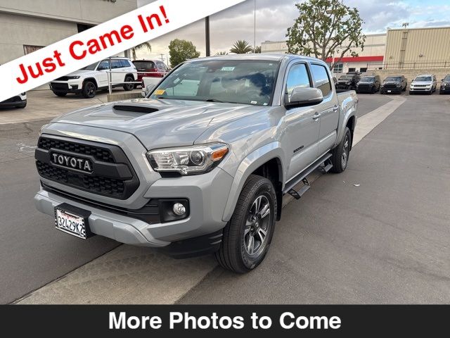 2018 Toyota Tacoma TRD Sport