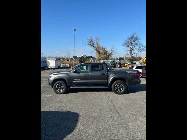 2018 Toyota Tacoma TRD Sport