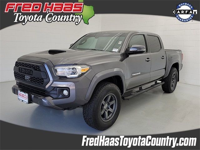 2018 Toyota Tacoma SR5